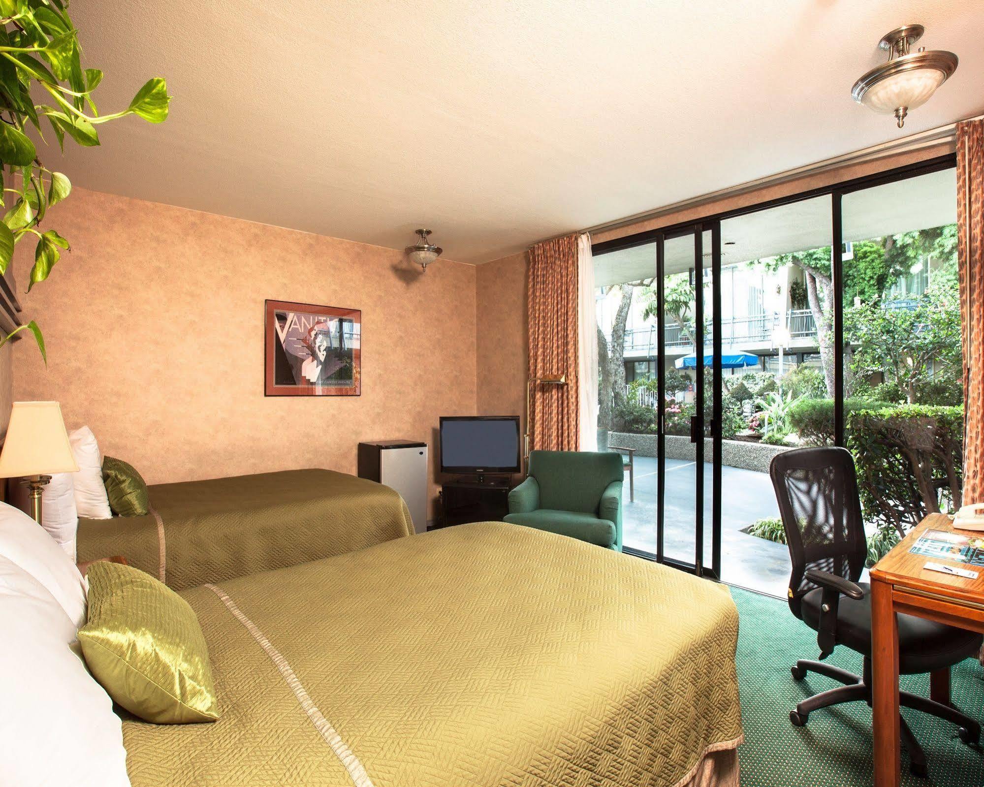 Travelodge Hotel At Lax Los Angeles Exteriér fotografie